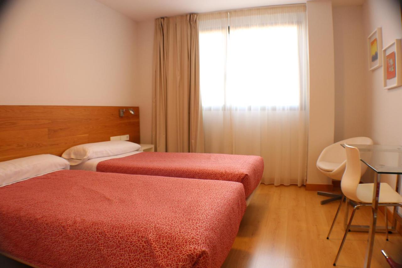Hotel Picos De Europa Santander Extérieur photo