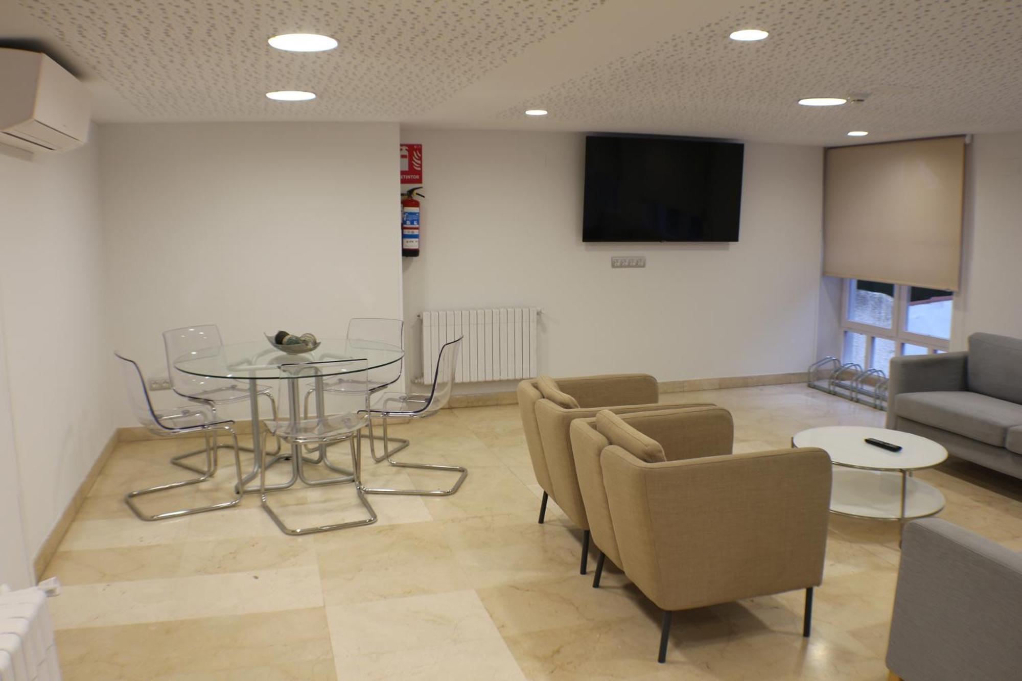 Hotel Picos De Europa Santander Extérieur photo