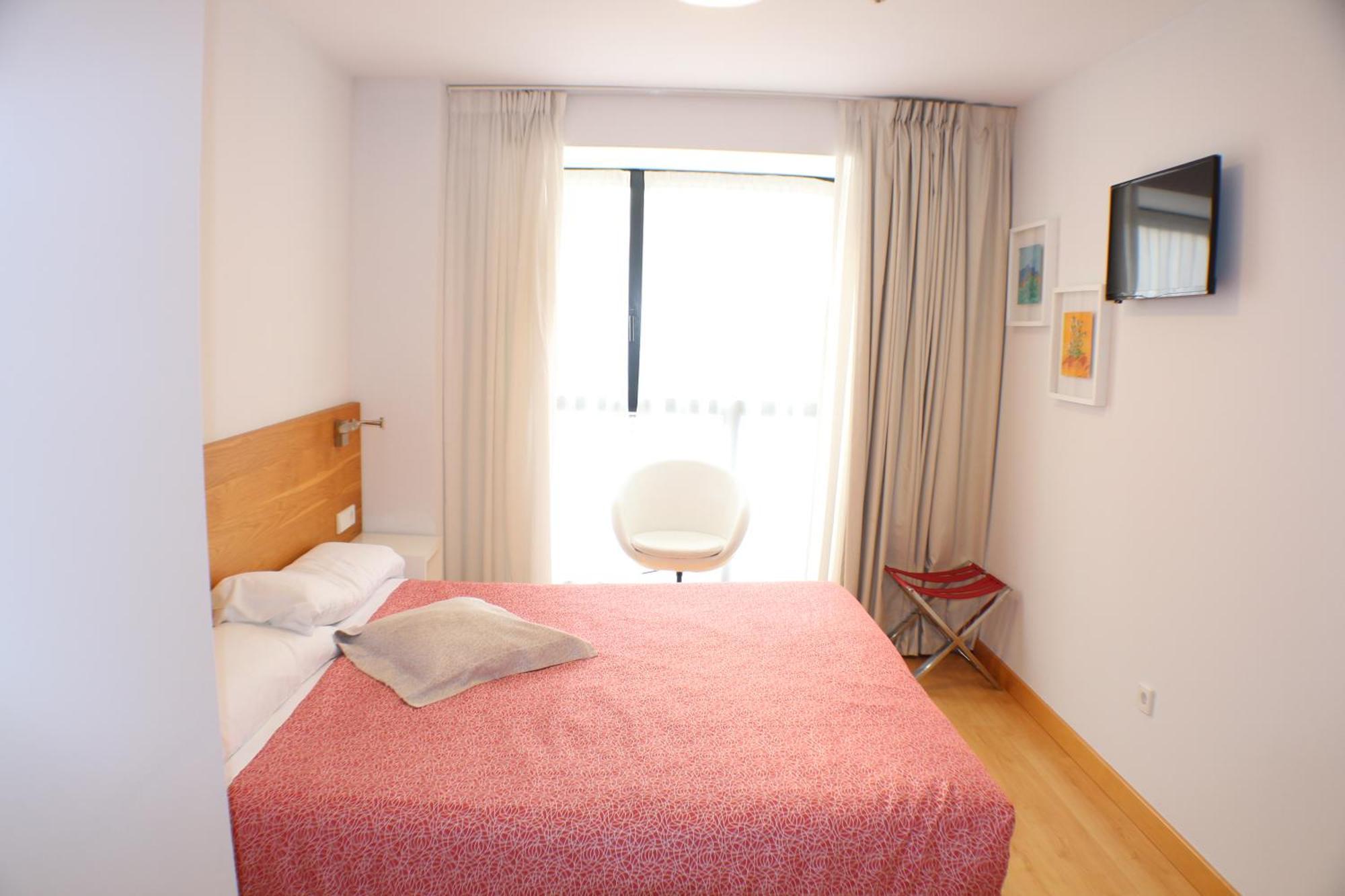 Hotel Picos De Europa Santander Extérieur photo