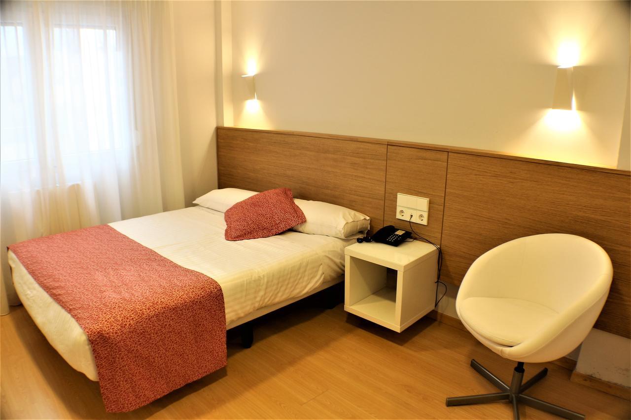 Hotel Picos De Europa Santander Extérieur photo
